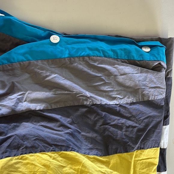 Crate and Barrel Kids Duvet Set - Picture 2 of 3